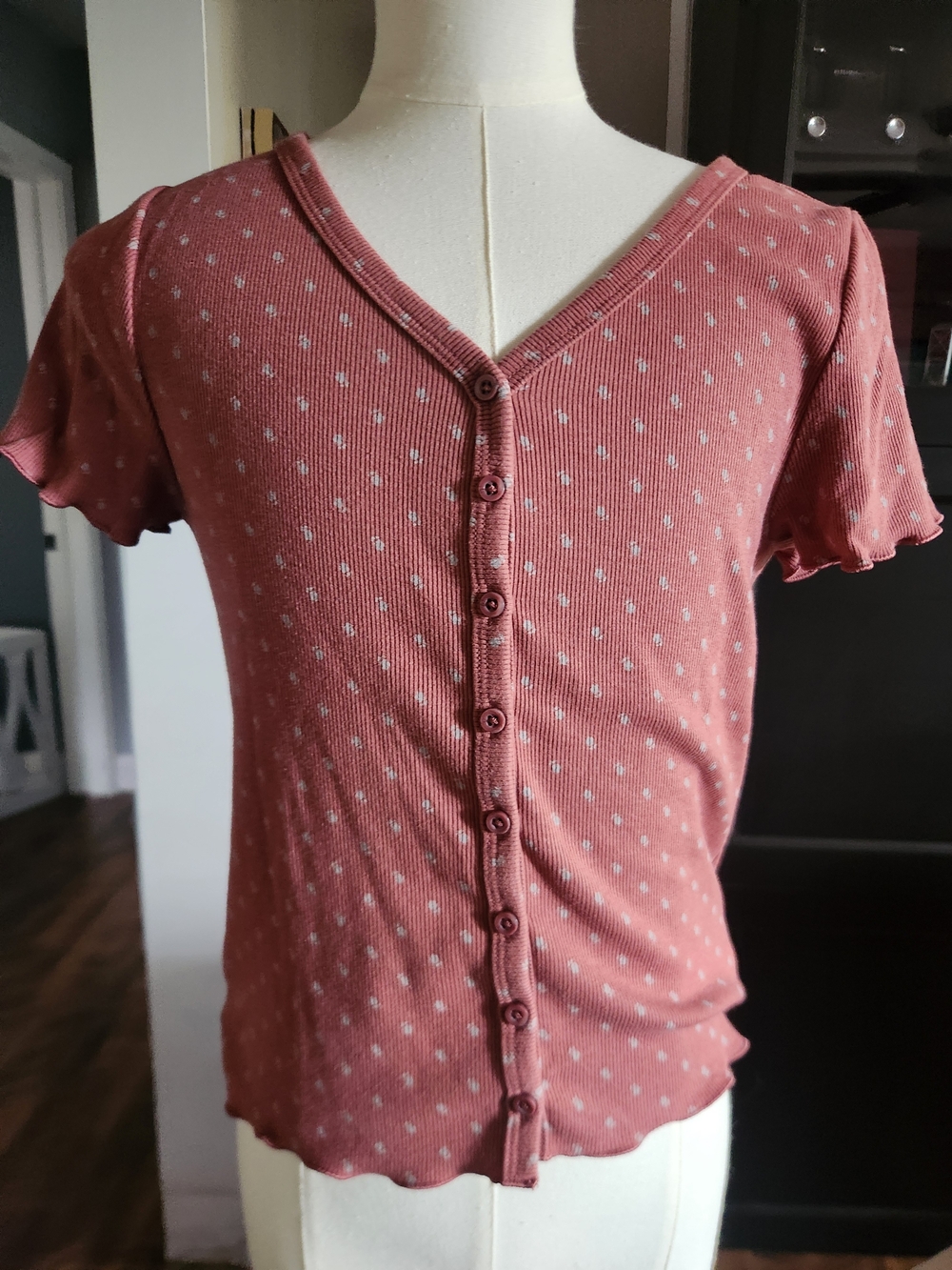 Girls' Rust Dot Button-Front Short Sleeve Tee